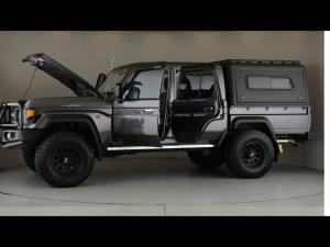 Toyota Land Cruiser 79 2.8GD-6 double cab auto - Image 33