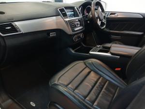 Mercedes-Benz ML ML63 AMG - Image 7