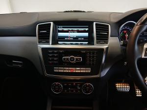 Mercedes-Benz ML ML63 AMG - Image 13