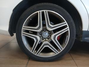 Mercedes-Benz ML ML63 AMG - Image 18