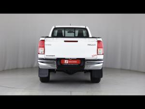 Toyota Hilux 2.4GD-6 single cab Raider manual - Image 5