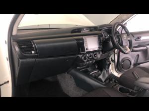 Toyota Hilux 2.4GD-6 single cab Raider manual - Image 7