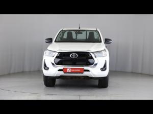 Toyota Hilux 2.4GD-6 single cab Raider manual - Image 4