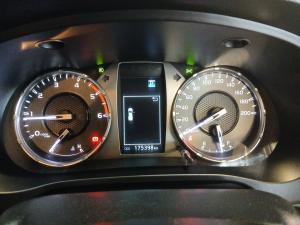 Toyota Hilux 2.8GD-6 double cab 4x4 Raider auto - Image 11