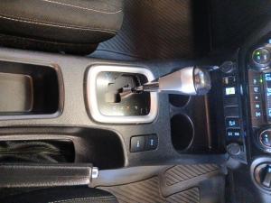 Toyota Hilux 2.8GD-6 double cab 4x4 Raider auto - Image 12