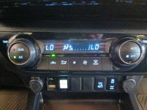 Toyota Hilux 2.8GD-6 double cab 4x4 Raider auto - Image 16