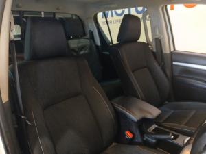 Toyota Hilux 2.8GD-6 double cab 4x4 Raider auto - Image 17