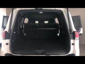 Toyota Land Cruiser 300 3.3D GR-Sport - Image 13