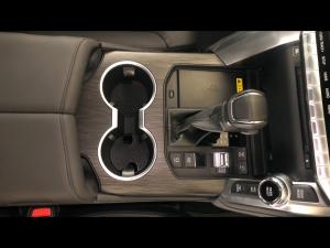 Toyota Land Cruiser 300 3.3D GR-Sport - Image 15