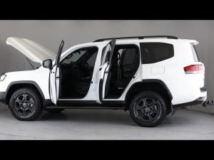 Toyota Land Cruiser 300 3.3D GR-Sport - Image 26