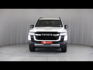 Toyota Land Cruiser 300 3.3D GR-Sport - Image 4