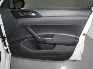 Volkswagen Polo 1.0 TSI Life - Image 15