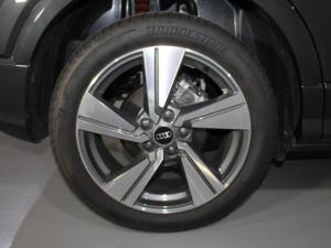 Audi Q2 35 Tfsi Urban Edition TIP - Image 21