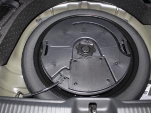 Audi Q2 35 Tfsi Urban Edition TIP - Image 9