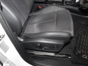 Audi Q3 35 Tfsi Stronic Black Edition - Image 17
