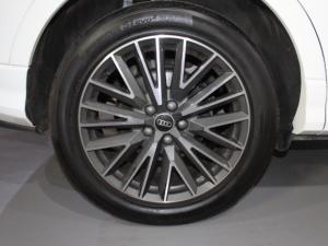 Audi Q3 35 Tfsi Stronic Black Edition - Image 21