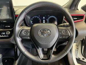 Toyota Corolla Cross 1.8 GR-S - Image 8
