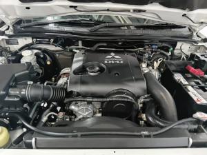 Mitsubishi Pajero Sport 2.5DI-D auto - Image 13