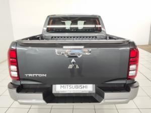 Mitsubishi Triton 2.4DI-D double cab GLS auto - Image 5