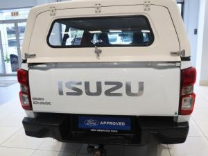 Isuzu D-Max 1.9TD single cab L 4x4 manual - Image 2