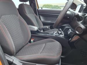 Renault Kiger 1.0 Turbo Intens manual - Image 6