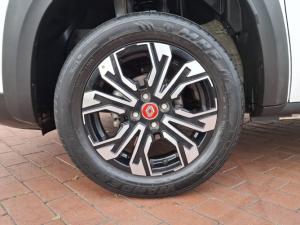 Renault Kiger 1.0 Turbo Intens manual - Image 9