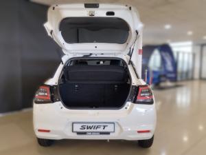 Suzuki Swift 1.2 GL - Image 7