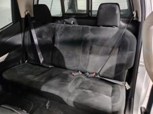 Nissan Navara 2.3D double cab 4x4 LE auto - Image 5