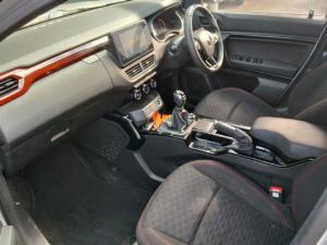 Renault Kiger 1.0 Turbo Intens manual - Image 4