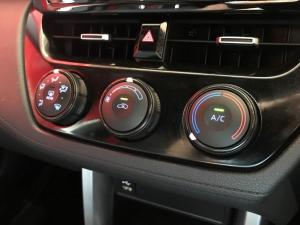 Toyota Corolla Cross 1.8 Xi - Image 15