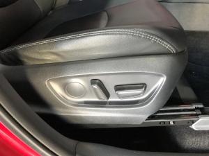 Toyota Corolla Cross 1.8 XR - Image 21