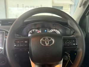 Toyota Hilux 2.4GD-6 double cab 4x4 Raider auto - Image 21