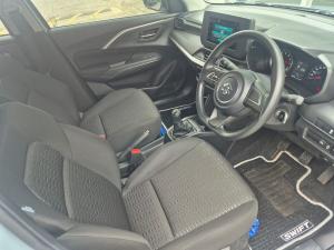 Suzuki Swift 1.2 GL+ manual - Image 11