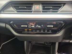 Suzuki Swift 1.2 GL+ manual - Image 24