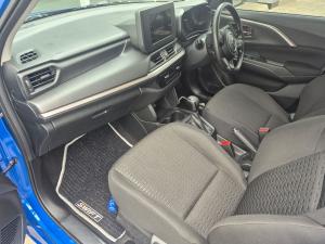 Suzuki Swift 1.2 GL+ auto - Image 15