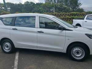 Toyota Rumion 1.5 S - Image 4