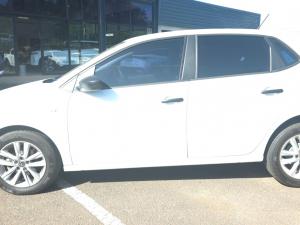 Volkswagen Polo Vivo hatch 1.4 Trendline - Image 11