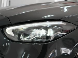 Mercedes-Benz C-Class C200 AMG Line - Image 3