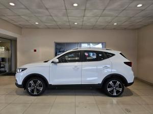 MG ZS 1.5 Luxury - Image 2