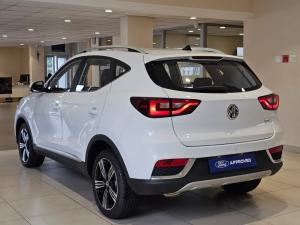 MG ZS 1.5 Luxury - Image 3