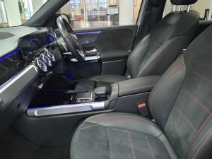 Mercedes-Benz GLB GLB250 Progressive - Image 10