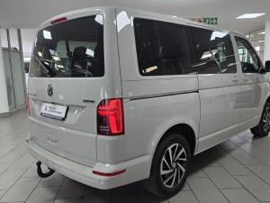 Volkswagen Transporter 2.0BiTDI Kombi SWB Trendline Plus 4Motion - Image 4