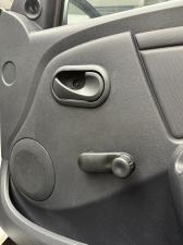 Nissan NP200 1.6i safety pack (aircon) - Image 18