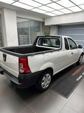 Nissan NP200 1.6i safety pack (aircon) - Image 4