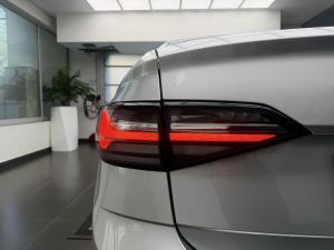 Volkswagen Polo sedan 1.6 manual - Image 10