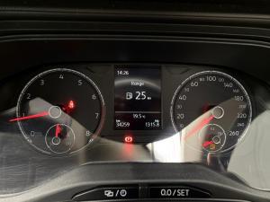 Volkswagen Polo sedan 1.6 manual - Image 13