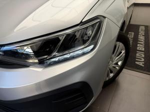 Volkswagen Polo sedan 1.6 manual - Image 24