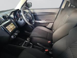 Suzuki Swift 1.2 GLX - Image 3