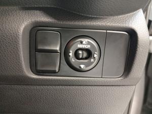 Kia Pegas 1.4 LX manual - Image 22