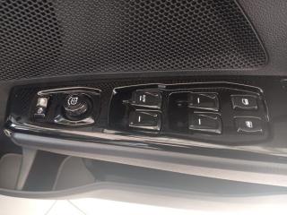 Mahindra XUV 3XO 1.2T AX5 auto